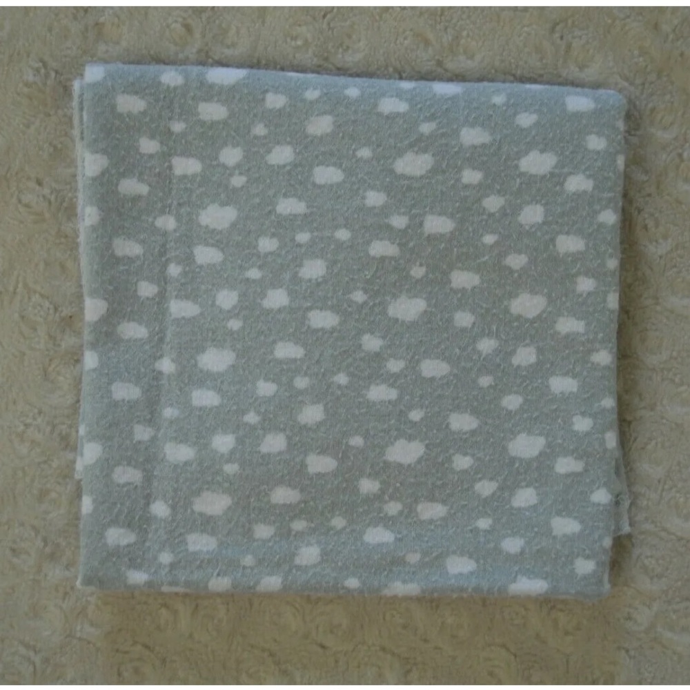 Cribmates Cloud Print Baby Receiving Blanket Flannel Gray White Cotton